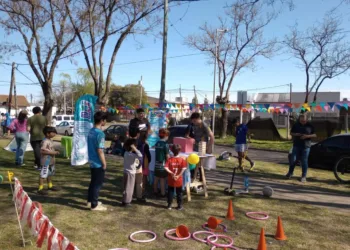 Organizaciones estatales y comunitarias celebraron el día del niño en el barrio Evita