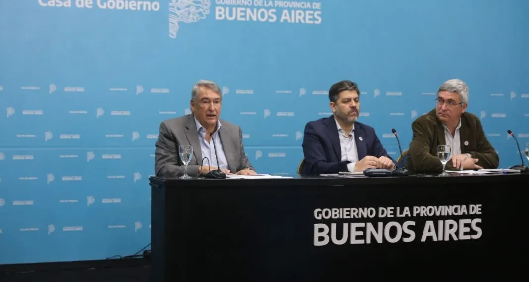 El Gobierno de Kicillof rechazó el fuerte ajuste que pidió Milei a los gobernadores