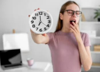 Por qué hoy se celebra el «Día de Llegar Tarde»