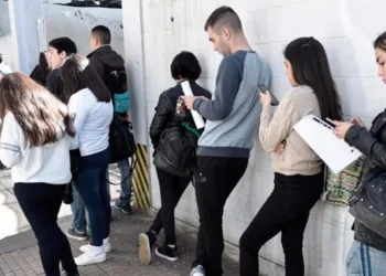 La desocupación trepa al 7,6%: hay 1,7 millones de desempleados en la Argentina