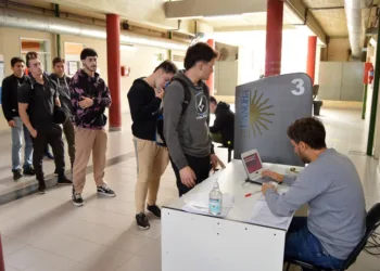 Elecciones para integrar los claustros estudiantiles y no docente