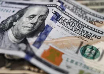 “Veranito cambiario”: los dólares financieros caen debajo de $1200 y suben bonos y acciones