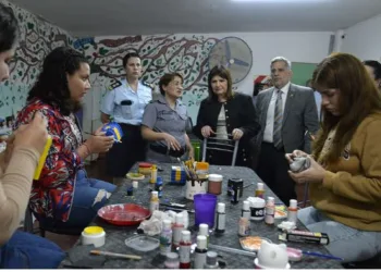 Bullrich lanzó un programa para que todos los presos trabajen en las cárceles