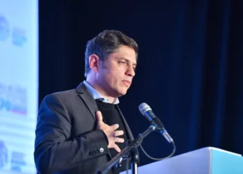 Kicillof dijo que “no hay que dramatizar” la interna con La Cámpora