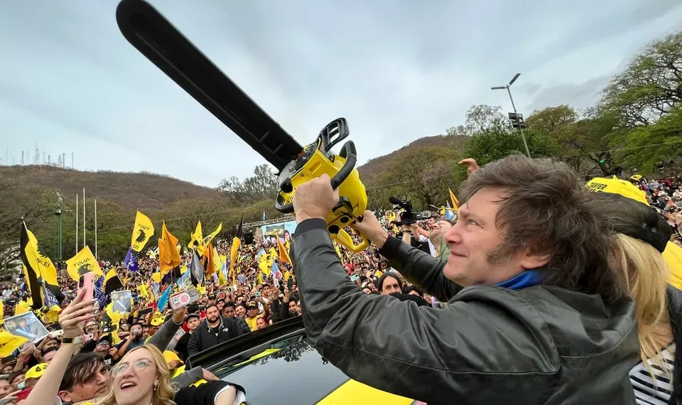 Cierra otro Ente Nacional