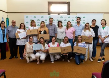 Transformación digital: notebooks para escuelas de Rivadavia