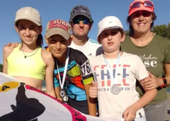 Los Forneris-Francese una familia unida, también, por el amor al patinaje