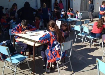 El Colegio “Dailan Kifki” tuvo su maratón  de lectura promovida por la Fundación Leer