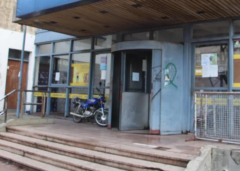 Se dificulta la labor en el Correo  Junín por la escasez de personal