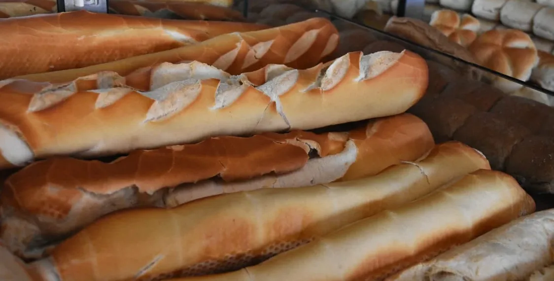 Los panaderos dicen que resignan ganancias para mantener las ventas