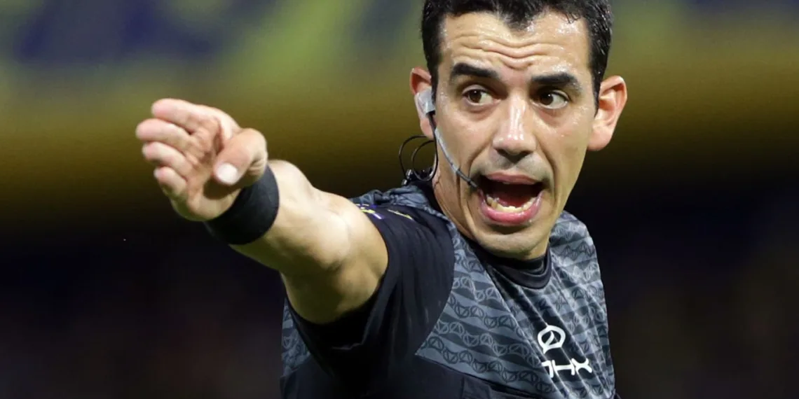 Leandro Rey Hilfer será el árbitro para Sarmiento y Boca, el domingo en el Eva Perón