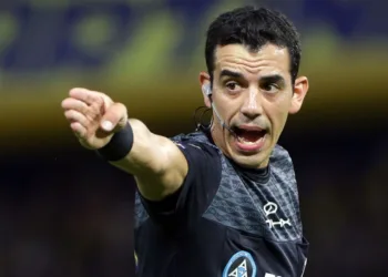 Leandro Rey Hilfer será el árbitro para Sarmiento y Boca, el domingo en el Eva Perón