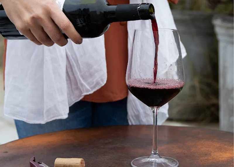 Vino tinto, la bebida que tiene  su día de reconocimiento mundial
