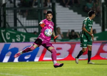 Sarmiento visita al puntero Vélez