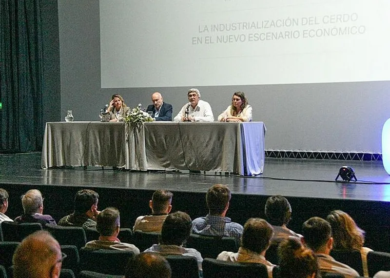 Los productores porcinos tienen un  “financiamiento inédito” en la Provincia