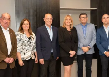 Agustina Decarre fue reelecta presidente de la Federación de Asesores de Seguros