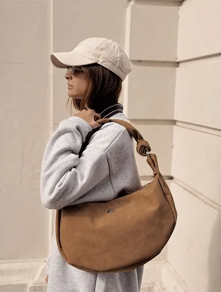 Carteras en tendencia para armar looks este verano