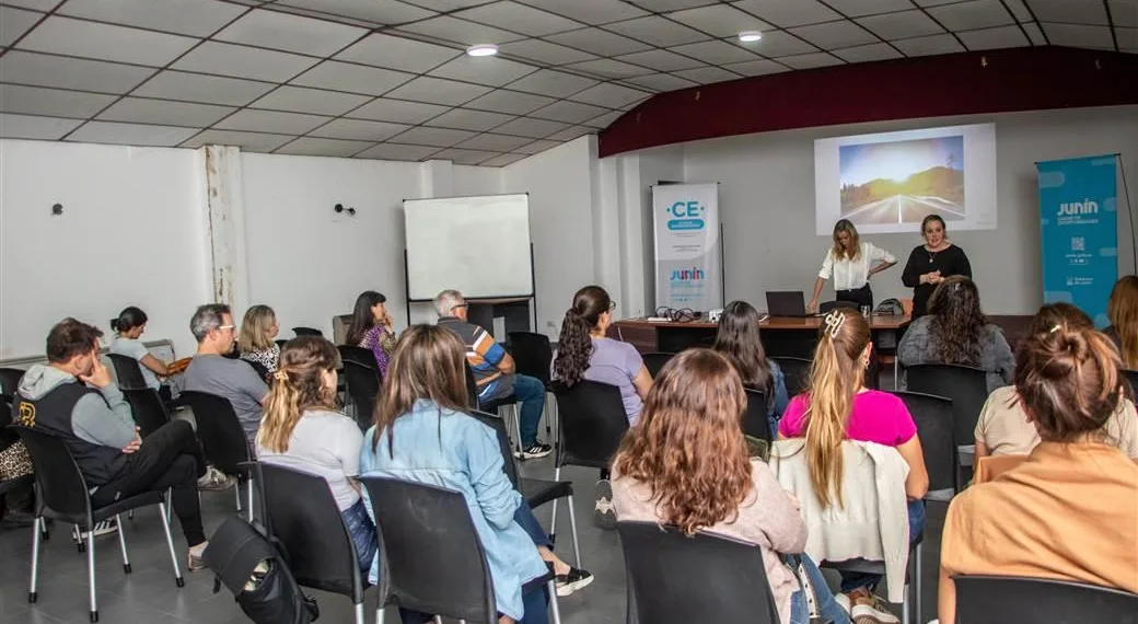 Continúan las actividades por la cuarta edición de la Semana del Emprendedor