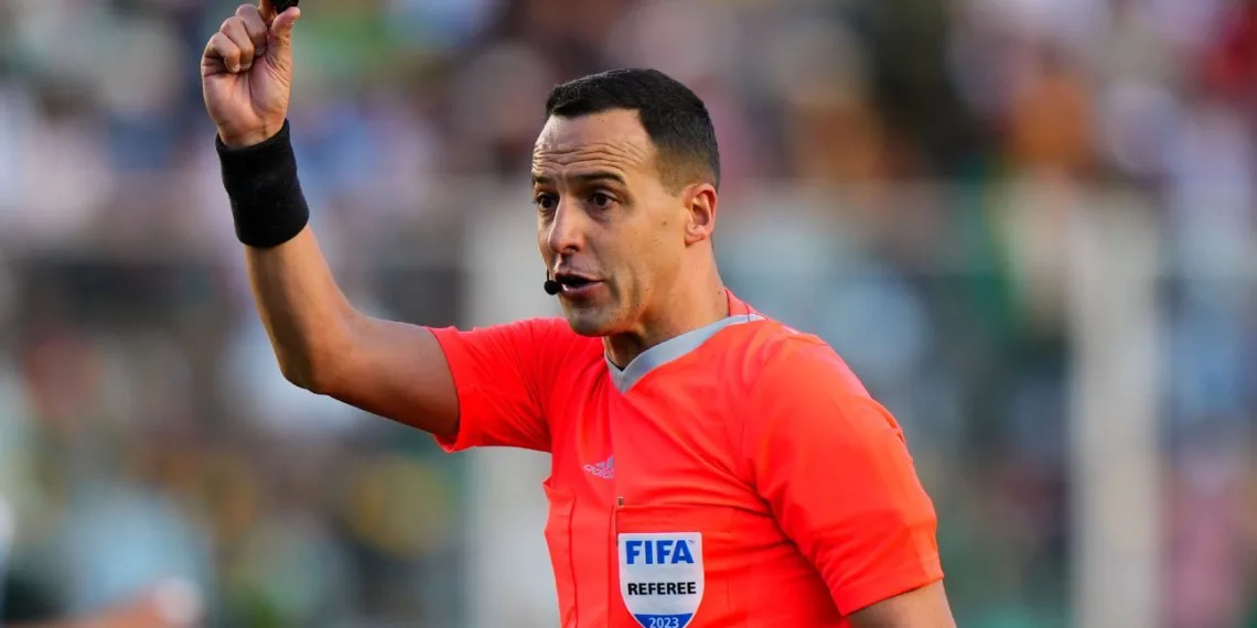 Esteban Ostojich será el árbitro de la final de la Copa Sudamericana entre Racing y Cruzeiro
