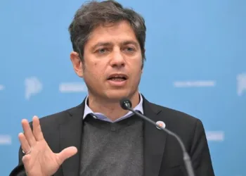 Kicillof felicitó a Cristina Kirchner luego de la proclamación de su lista al frente del PJ
