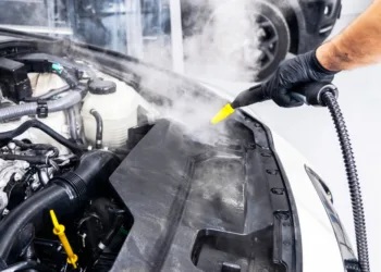 Lavado de motor: lo bueno, lo malo y los cuidados