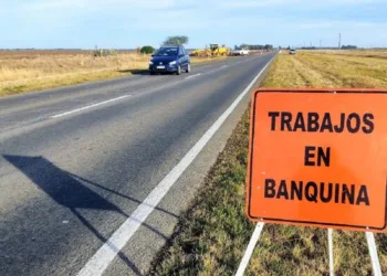 Kicillof convocó a los intendentes a firmar un pedido para que Milei reactive la obra pública