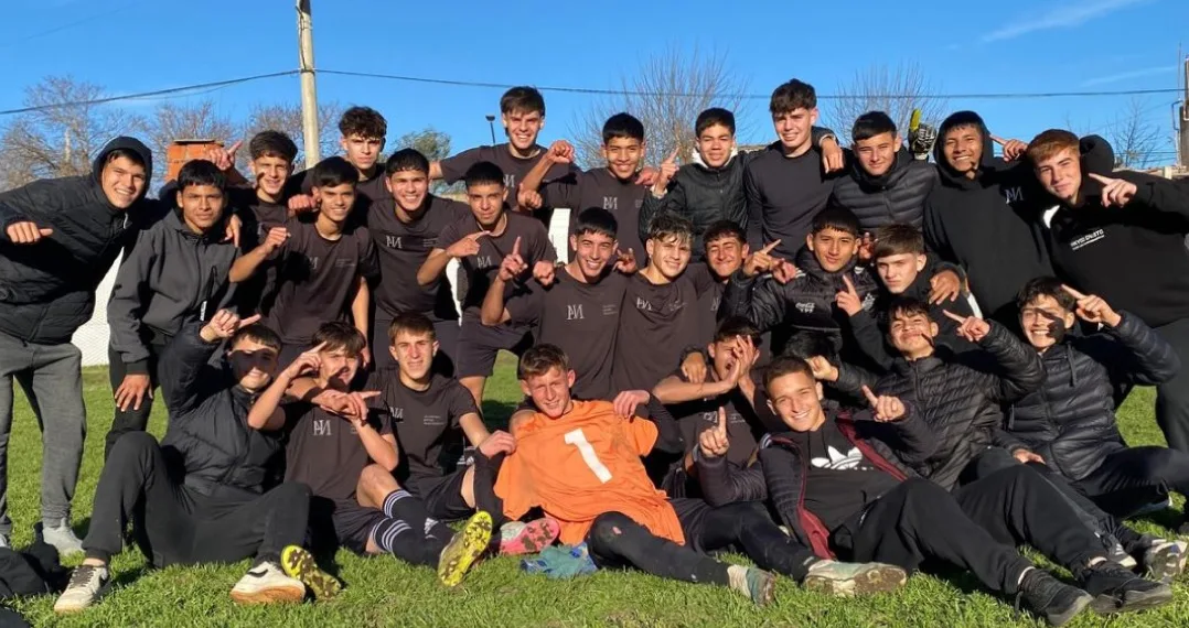 Academia Mascherano y un enfoque total en el fútbol formativo