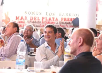 La UCR Bonaerense homenajeó a Raúl Alfonsín en Mar del Plata