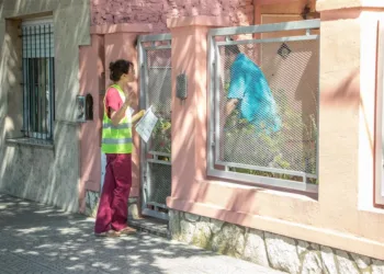 El Municipio prosigue con la campaña de limpieza y descacharrado en los barrios