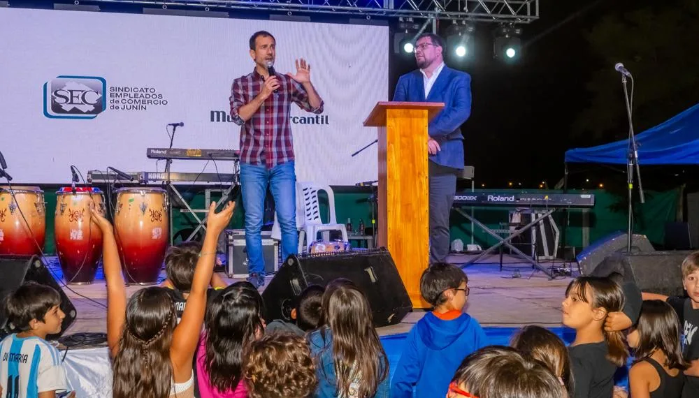 Petrecca subió a la escena electoral a Federico Melo