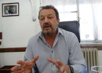 Costa afirmó que la oposición debe  buscar consensos en la provincia