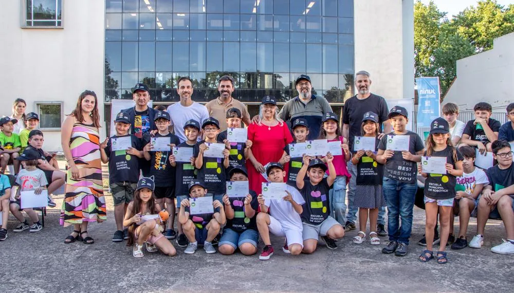 Escuela de Robótica: anunciaron su ampliación para el próximo año
