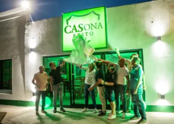 Sarmiento inauguró un nuevo restaurante