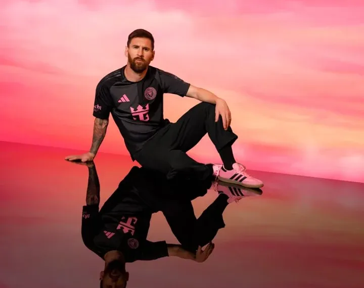 Así luce la nueva camiseta alternativa que vestirá Messi en el Inter Miami
