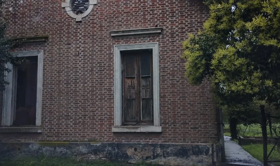 Trenes Argentinos avanza en la recuperación de tierras usurpadas