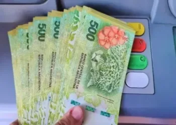 Fracasó la reunión del Consejo del Salario y el Gobierno establecerá el mínimo por decreto