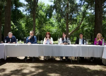 Cristina Kirchner, Sergio Massa y Axel Kicillof encabezan encuentro del PJ en Moreno