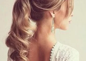 Chau pelo suelto: los tres peinados recogidos para lucir este fin de año