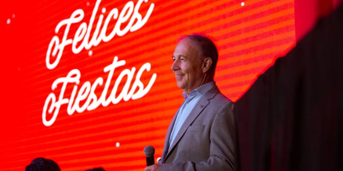 Naldo celebró su gran 2024 con el horizonte en las 100 sucursales