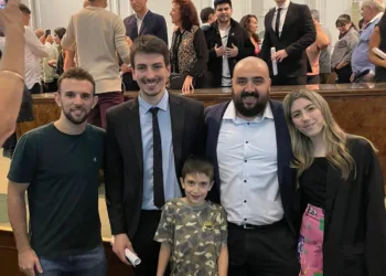 La Academia Nacional de Ingeniería premió a graduado de la UNNOBA