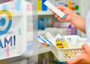El titular del PAMI aseguró que quienes no puedan pagar medicamentos “los van a recibir con asistencia social”