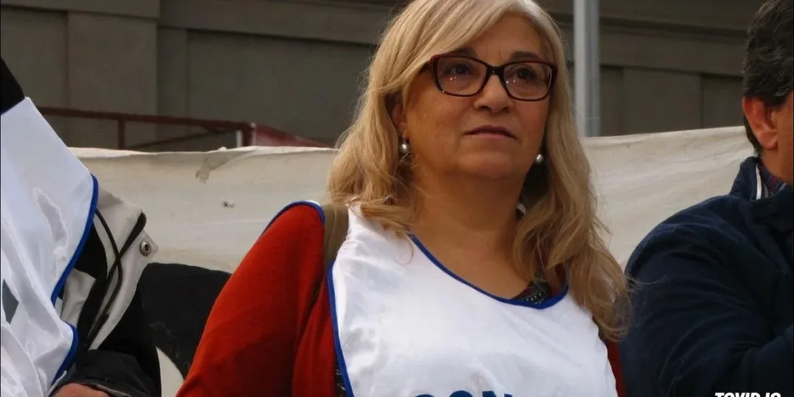 Aseguran que los docentes universitarios perdieron más del 50% de su salario