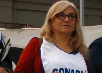 Aseguran que los docentes universitarios perdieron más del 50% de su salario