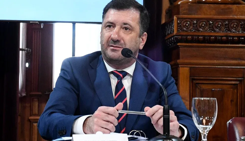 Edgardo Kueider: «Es inaudito que el Senado quiera echarme, el dinero no estaba en mi mochila»
