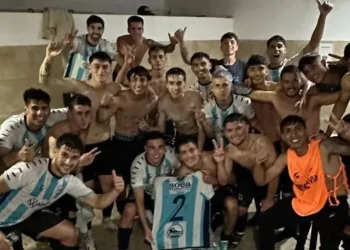 Por la Finalísima, Rivadavia de Junín pegó primero y venció a Newbery