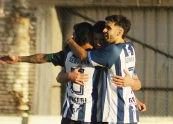 Newbery se quedó con el segundo partido de la Finalísima