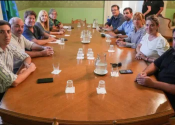“No vamos a votar un Presupuesto y una Ley Fiscal e Impositiva a libro cerrado”