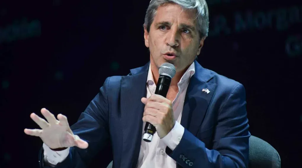Caputo insiste en su reclamo a las provincias por la baja de impuestos