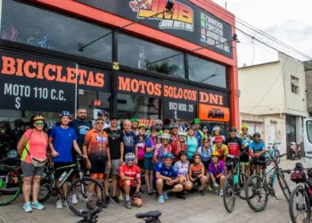 Se realizó una bicicleteada solidaria en beneficio del merendero “Rayito de Luz”