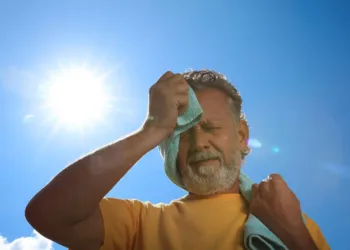 Cómo prevenir los golpes de calor, sobre todo las personas con enfermedades cardiovasculares
